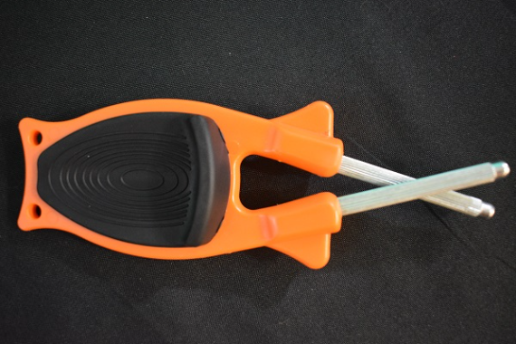 Hunting knife sharpener