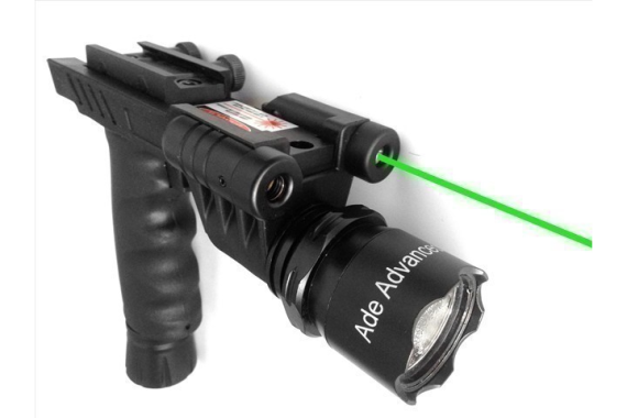 Rifle Vertical Foregrip Grip+600 Lumen Flashlight+