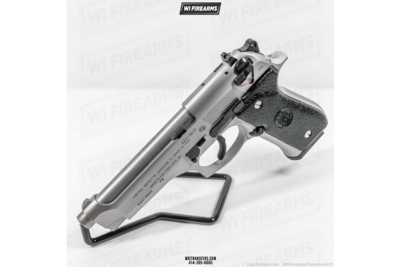 Beretta 92FS Inox, Stainless, 9mm, (3) 15-rd Mags, 4.61