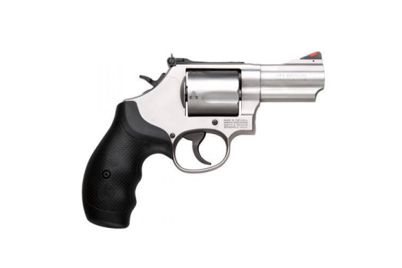 Smith and Wesson 69 44mag 2.75