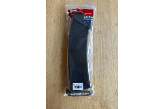 — SGM Tactical (12-gauge, 2.75") 12-round SAIGA-formfactor Shotgun Magazines (BUNDLE OF 8, Brand New) —